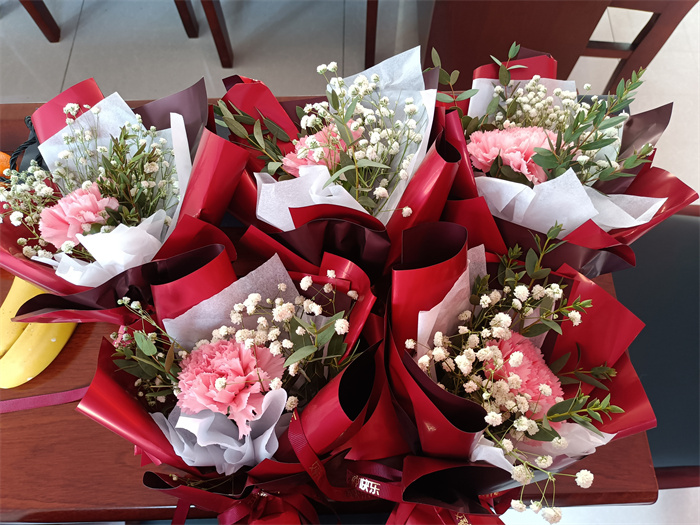 “三八”婦女節快樂(lè )