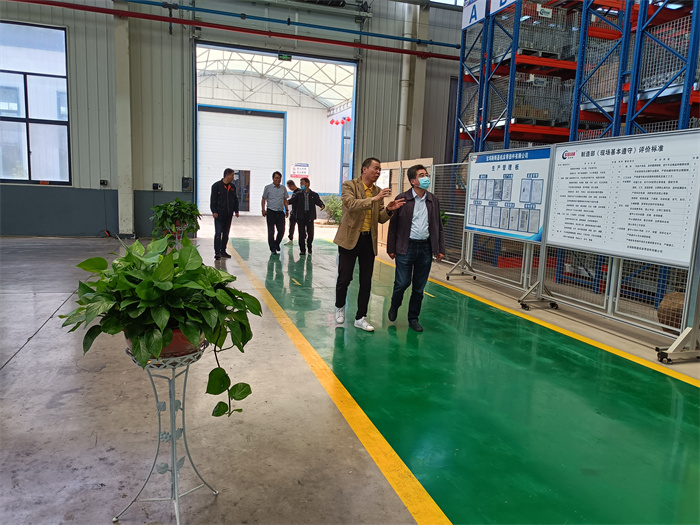 寶雞工信局黨局長(cháng)、科技科張科長(cháng)蒞臨公司調研指導